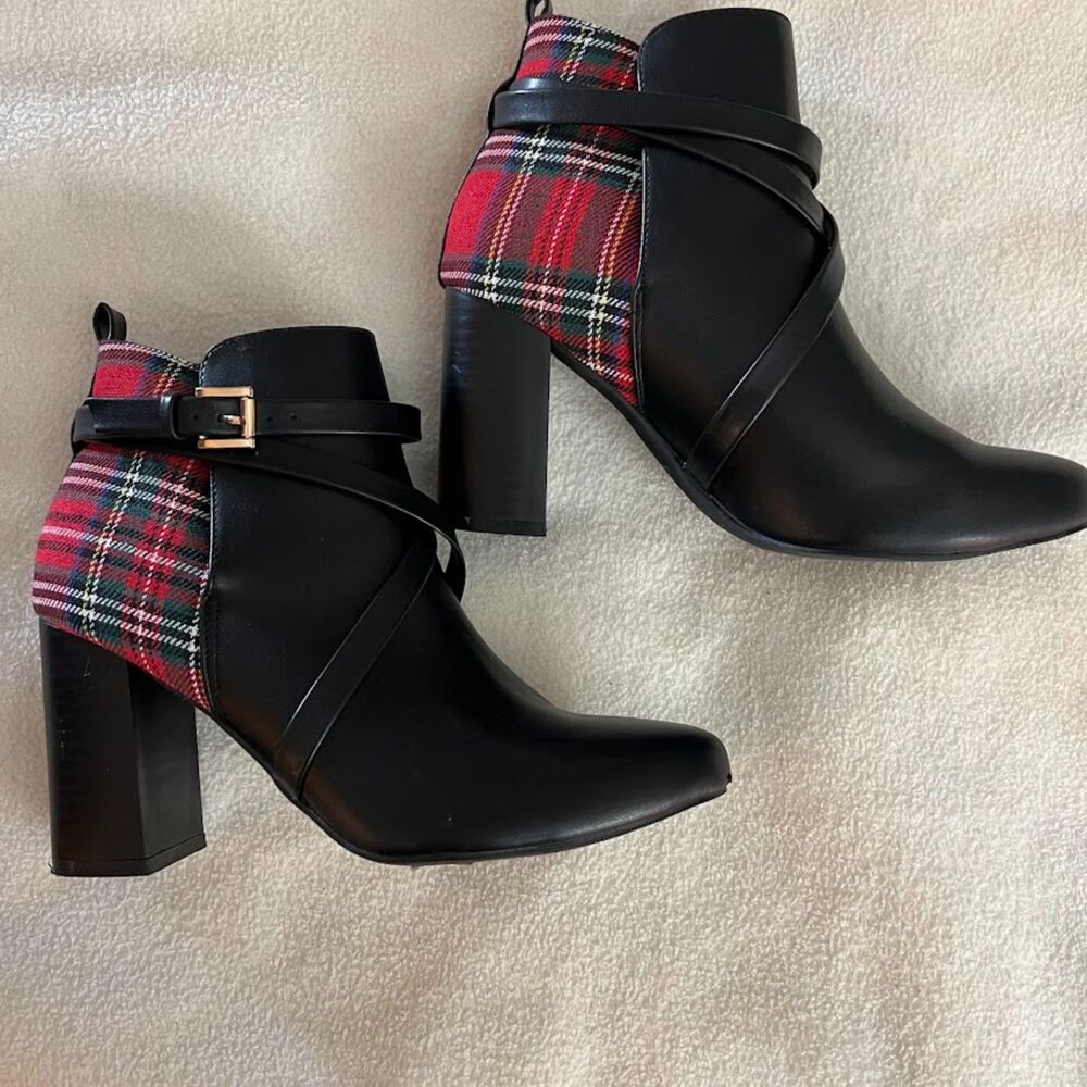 Allegra K Women's Boot Black-Red Plaid Punkcore, Size 8